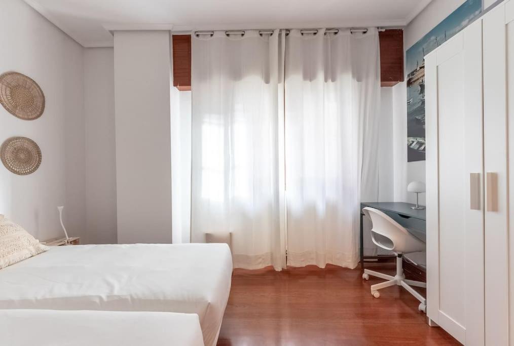 Апартаменти Acogedor Piso En Santurtzi .Parking Privado Екстер'єр фото