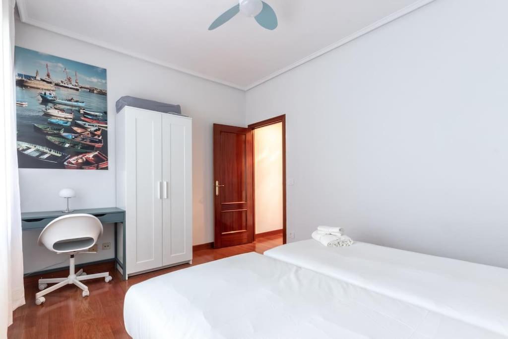Апартаменти Acogedor Piso En Santurtzi .Parking Privado Екстер'єр фото